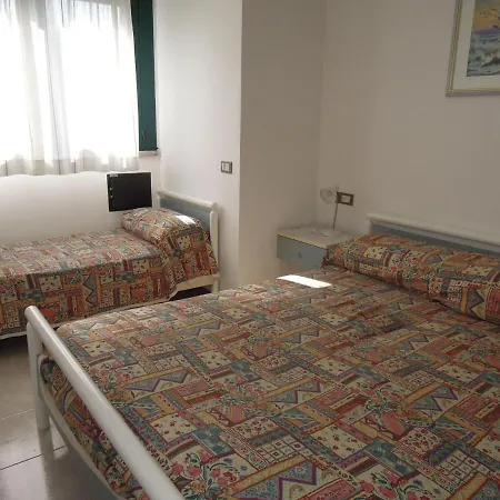 公寓 Delle Terme 比比翁